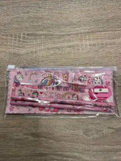 Equipage Unicorn Penal